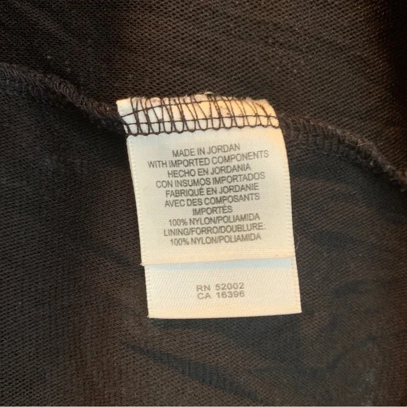 3/4 Sleeve Liz Claiborne Top - Picture 4 of 4